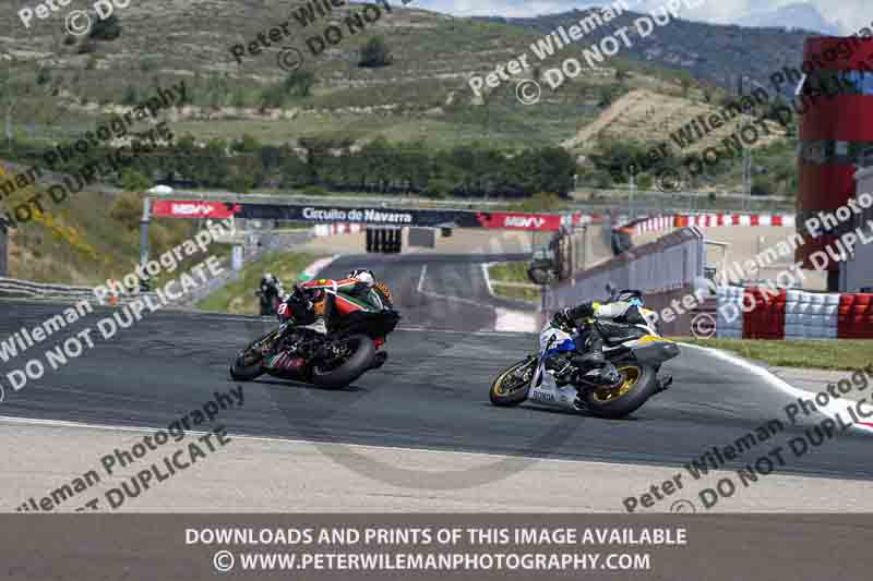 cadwell no limits trackday;cadwell park;cadwell park photographs;cadwell trackday photographs;enduro digital images;event digital images;eventdigitalimages;navarra;no limits trackdays;peter wileman photography;racing digital images;trackday digital images;trackday photos